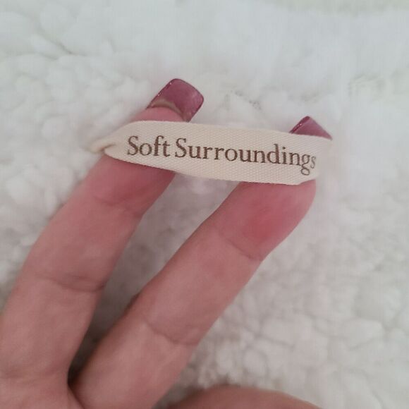 Soft Surroundings Fleece Cape Poncho Shawl Plaid Hood Women One Size Puff Balls - Picture 9 of 10